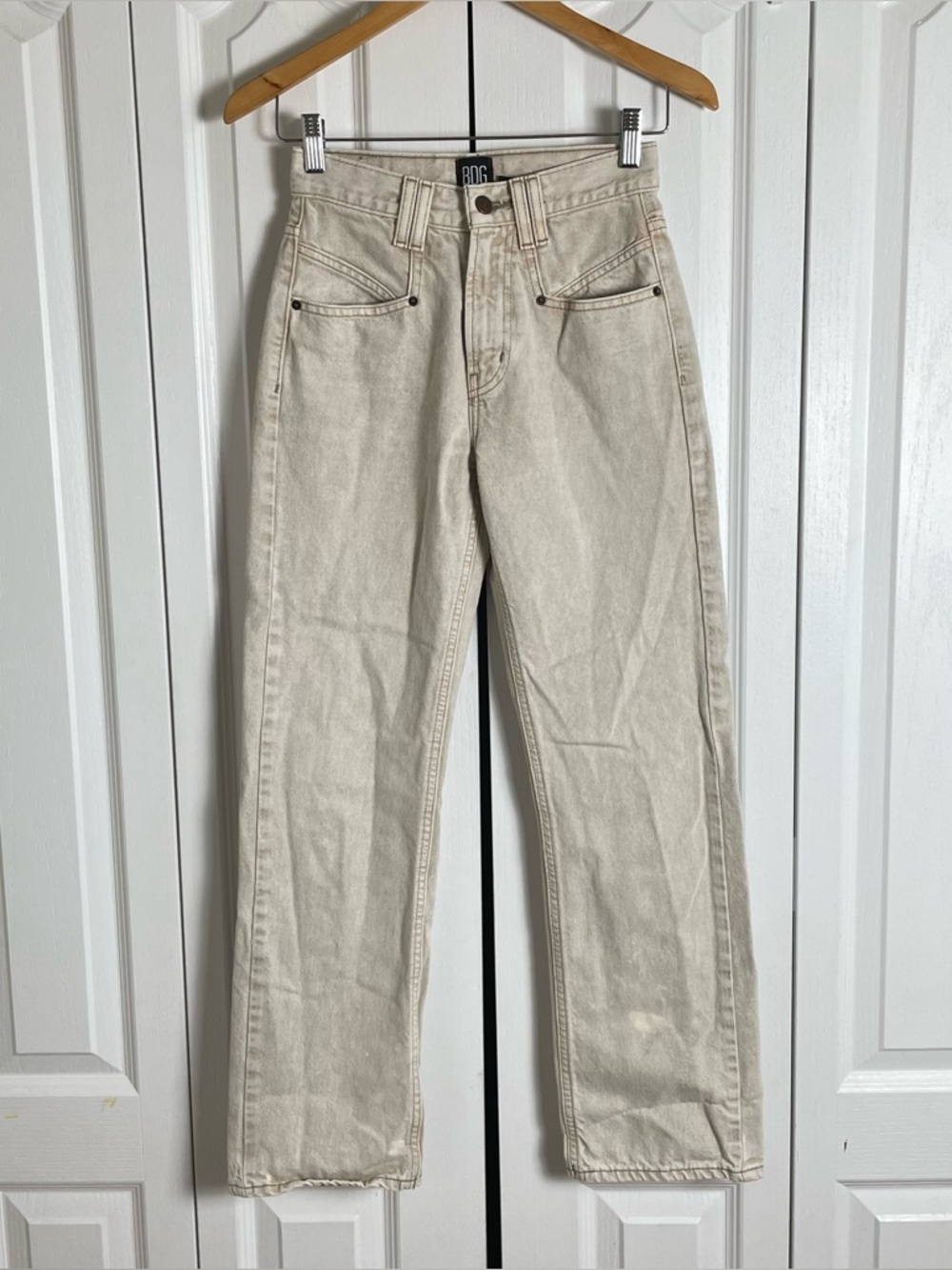 BDG Cowboy Jeans Women’s 25 Cream Straight Leg Streetwear Casual Retro Trendy UO